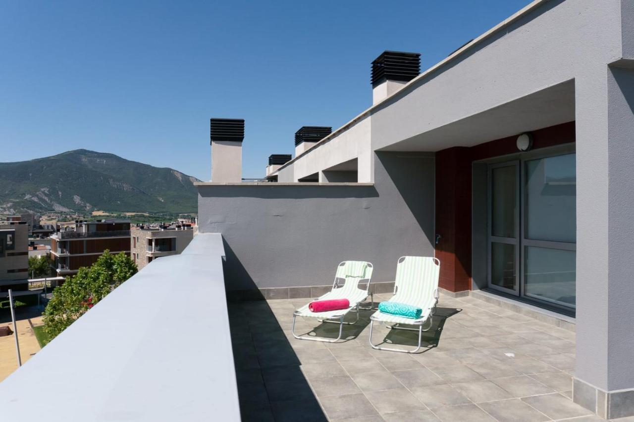 Apartamento Las Margas Golf Pirineo Aragones Sabiñánigo Екстериор снимка