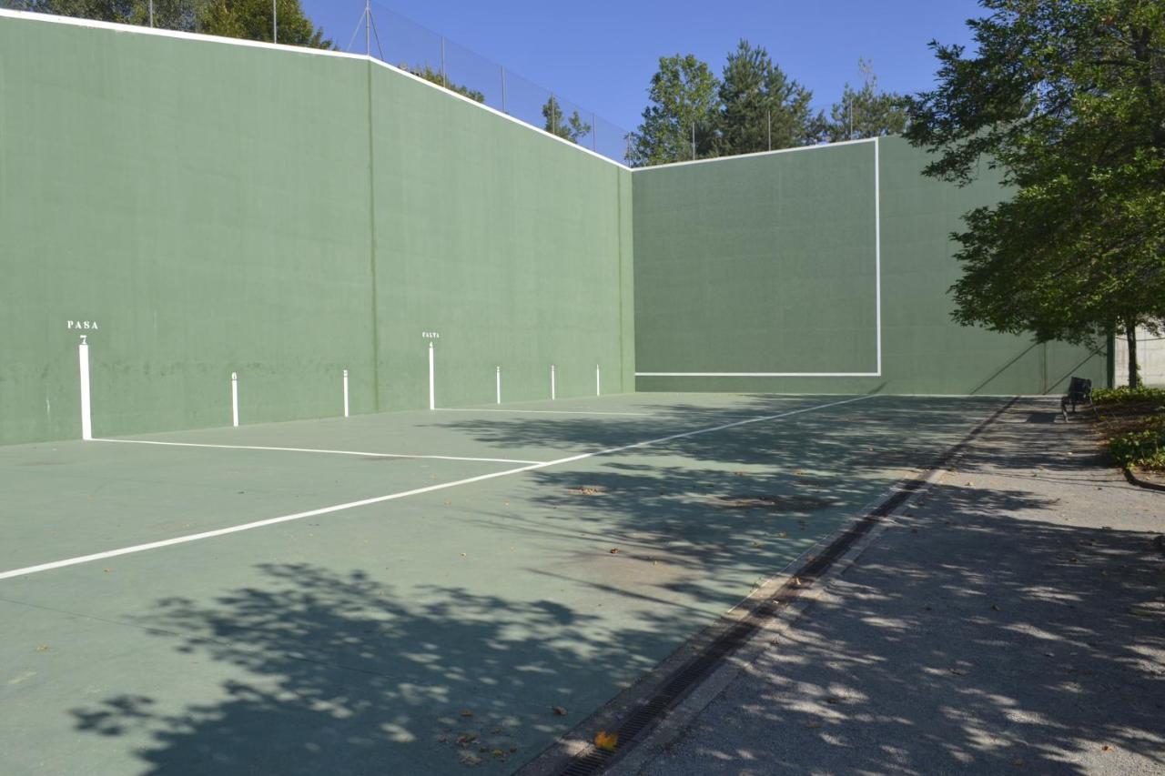 Apartamento Las Margas Golf Pirineo Aragones Sabiñánigo Екстериор снимка