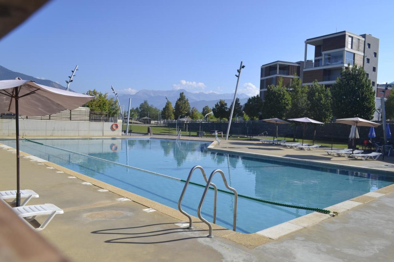Apartamento Las Margas Golf Pirineo Aragones Sabiñánigo Екстериор снимка